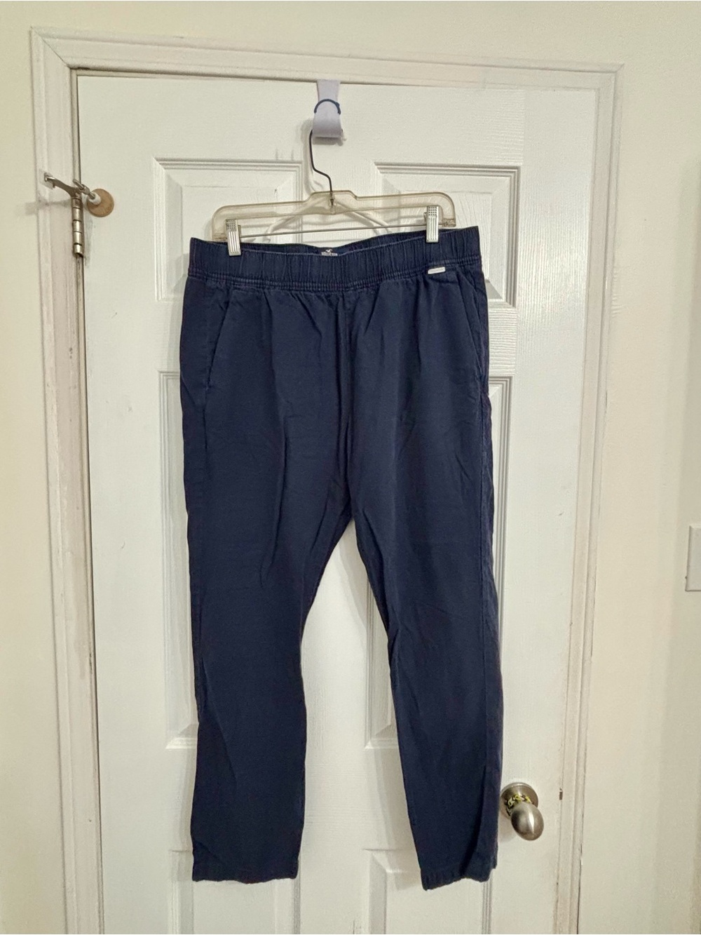 Hollister Navy Blue California Slim Straight Jogger Pants – Size Large